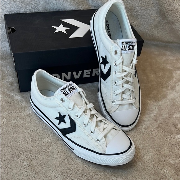 Converse All Star‎ White Sneakers